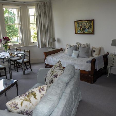 Saffrons Apartment Eastbourne Eksteriør bilde