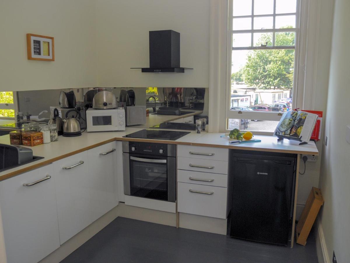 Saffrons Apartment Eastbourne Eksteriør bilde